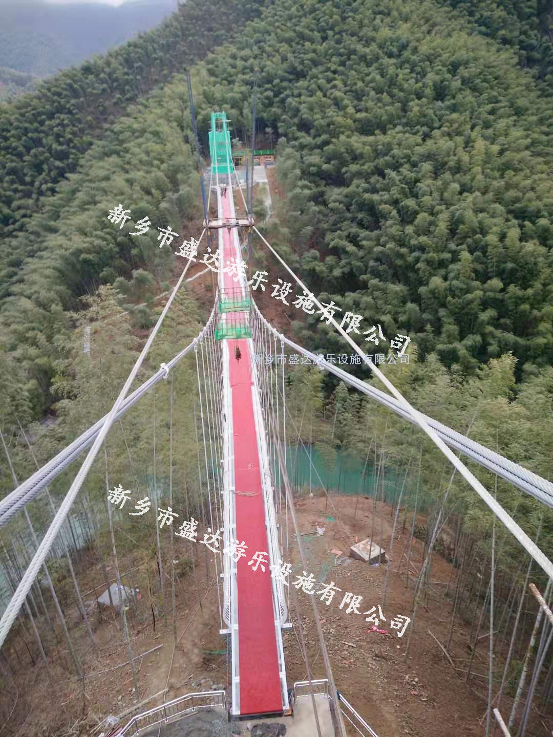 湖北麻城古孝感乡都玻璃吊桥1